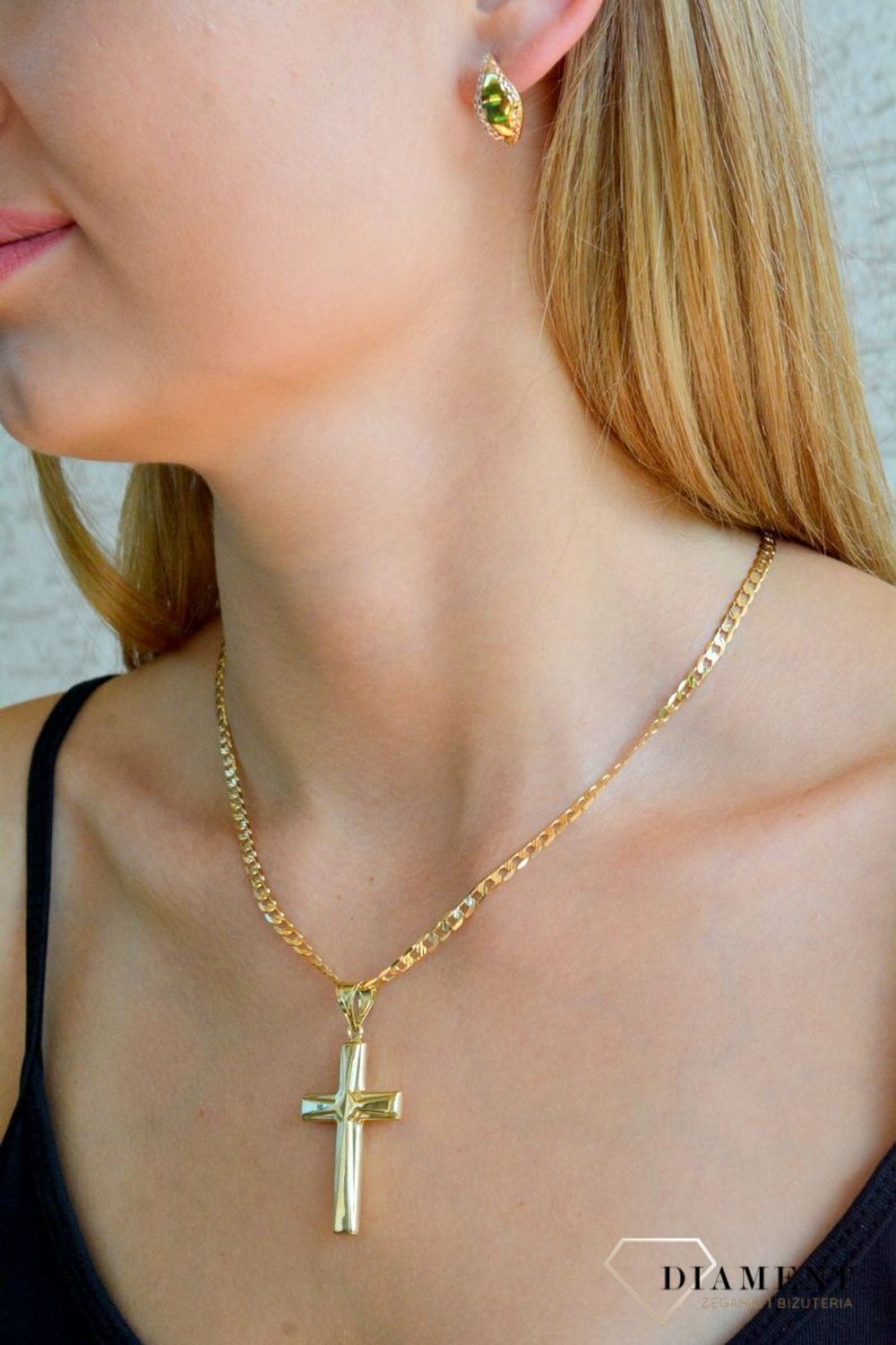 Złote kolczyki damskie 375 klasyczne z ozdobnym grawerowaniem KL 2825 375.jpg